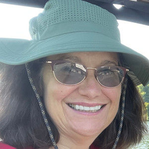 Meet your Posher, Jenny